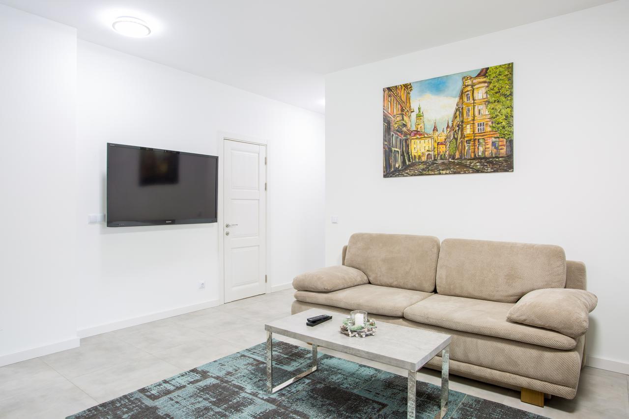 Elite Apartments Lviv Bagian luar foto